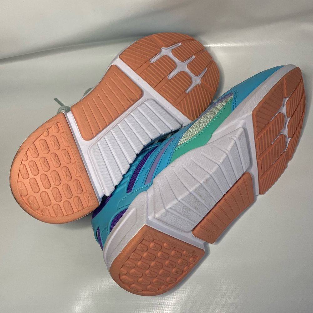 Fabletics Colorful Sneakers New Blue Purple Green Size 8 View 3